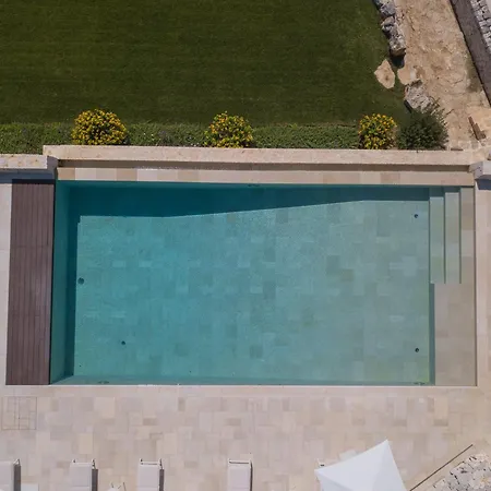 Villa Helloapulia - Aria - Panoramic Pool, Scenic View, Pets Welcome